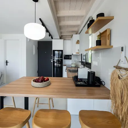 Panourgias Collection Nikiana